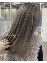 イェッカ(YECCA)&nbsp;シャドウルーツ〇ミルクティー〇