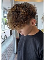 リン(Lin.)&nbsp;海外風スペインカール　山下　泰世