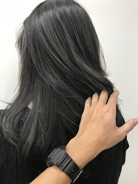 キューズ クラブ(cuz KLUB) 【cuzKLUB】ダークグレイ×ミディ