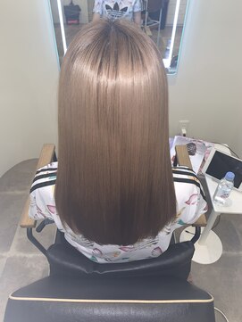 アールサロン アオヤマ(Rr SALON AOYAMA) ダイヤモンドミネコラ