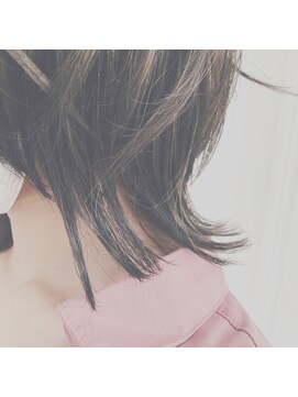 カフネ(KAHUNE) 【ＣＵＴ】ナチュラルウルフ