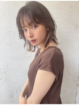 テイラー(Taylor) 【taylor 大宮】ダークネスブラウン×ワンカールミディ