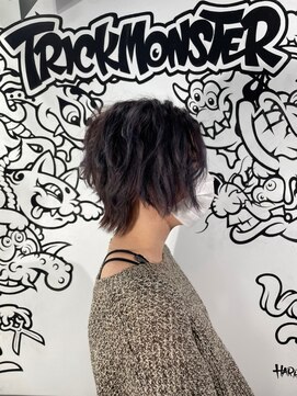 トリックストア(TRICK STORE) ダークパープルアッシュ★ミディアムウルフパーマ風仕上げ