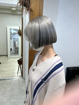 ナツ(Natu.) ホワイトグレー / 中森しゅう