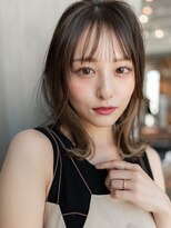20代30代大人かわいい斜めバングデザインカラーシルキーベージュ