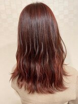 美容室 メザミー MESAMIES&nbsp;ピレンジカラー外はねセミロングレイヤーカット