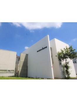 女性スタッフのみのプライベートサロン♪髪のお悩みやご要望をしっかりお伺いし、なりたい理想のstyleに◇