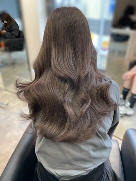 リンドトウキョウ ウメダ(LINDO TOKYO) 黒髪/ボブルフ/ネビージュ/小顔/ワンレン/心斎橋/髪質改善/前髪