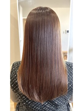 ミニマル(MINIMAL) 極上ツヤ髪ストレート＋カット