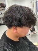 緩め波巻きスパイラルパーマシャドウパーマメンズマッシュウルフ