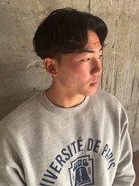 アルフレッド 平針店(alfRed)&nbsp;ニュアンス　パーマ　センターパート 刈り上げ