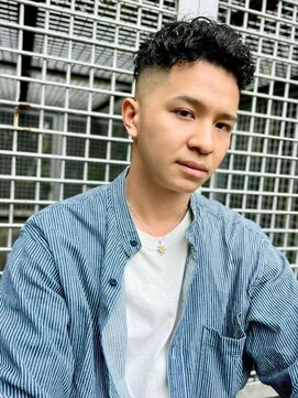 エムスラッシュ アヴェダ 自由が丘(M.SLASH AVEDA) ■ツイストスパイラルパーマ/スキンフェードカット/自由が丘25