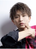 束感ショートレイヤー　アップバング　マッシュ