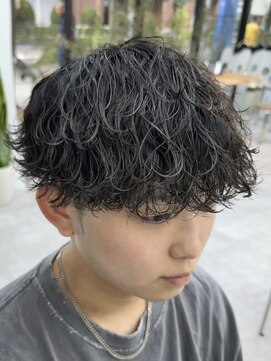 ビューブルー 亀戸錦糸町(VIEW BLUE) 無造作波巻きスパイラルパーマ/サーフカール/メンズ2wayマッシュ