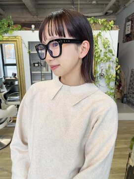 ヌード(NUDE) NUDE顔周りレイヤー 外ハネボブ レイヤーボブ切りっぱなしボブ