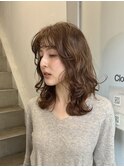 レイヤー/セミロングスパイラルパーマ白髪ぼかしショートボブ