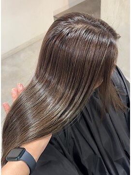 フリーク(FLEEK) 白髪ぼかしハイライト