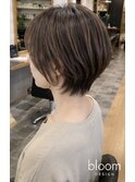 耳掛けボブスタイル