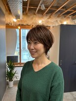 ホロル(horol)&nbsp;メリハリシルエットの大人ショート