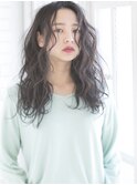 クセ毛を生かしたゆるウェーブ