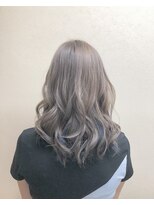 ヴィダ クリエイティブ ヘアーサロン(Vida creative hair salon) 女性を美しく見せるインナーカラー！！！