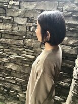 リリー(LiLy)&nbsp;伸ばしかけbob