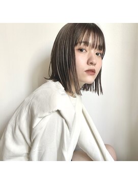 ハク(haku) ぷつっとストレートボブ