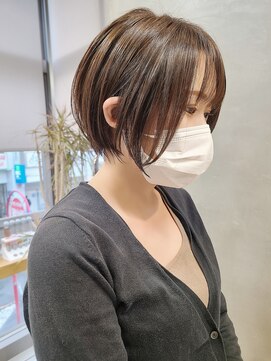 エリマ 調布(elima) 大人ショートボブ/ショートヘア/イルミナカラー/ベージュ[調布]