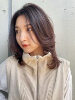 ビュートリアム 南青山(BEAUTRIUM)&nbsp;ミディアムレイヤー 前髪なし 暖色カラー 表参道 30代40代50代