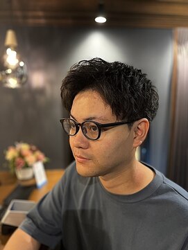 銀座 シノ 本店(shino) 【銀座理容室】ラフ目ショートスタイル