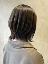 エム(EMU)&nbsp;大人ボブレイヤー×オリーブカラー