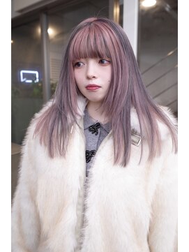 レコ 渋谷(LECO) ピンク×グレーのデザインカラー