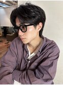眼鏡男子センターパートナチュラルパーマ
