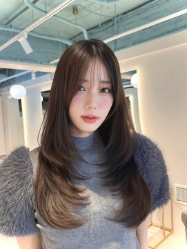 マインバイアフロートギンザ(MYNE by AFLOAT GINZA) レイヤーカット/ハッシュカット/ハイレイヤー/ウルフカット