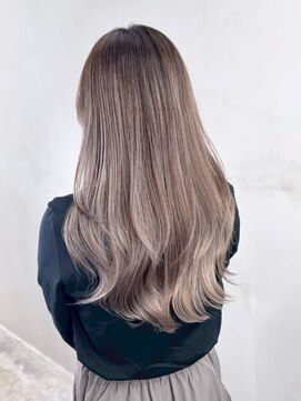 シオン(shion) ハイトーンロング顔周りレイヤーダブルカラー_ba571981