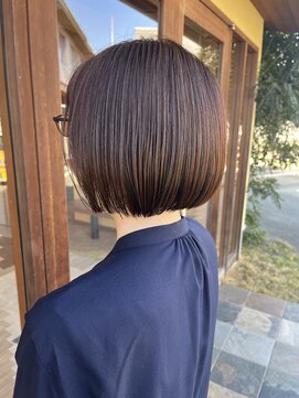 ヘアーブランドジン ティアラ(HAIR BRAND Jin Tiara) 大人ボブ
