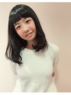 ラウンジ モリオ イケブクロ(Lounge MORIO Ikebukuro) 【morio池袋】黒髪セミシャグとショートバング