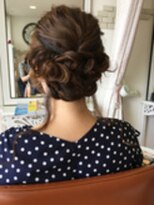 デイジー(Daisy)&nbsp;お呼ばれ波ウェーブアップスタイル