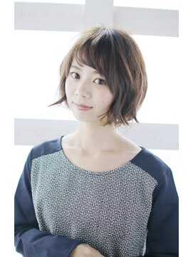 ゴッドハンド 横浜店 毛先の外ハネが可愛いマッシュボブ