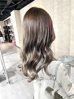 キッススワン(KISS SWAN)&nbsp;くすみカラー☆ブリーチ無しで叶える透明感☆