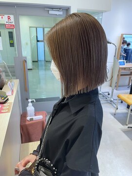 ヘアーポケット リタ(HAIR POCKET ritta) 切りっぱなしボブ　× ash beige
