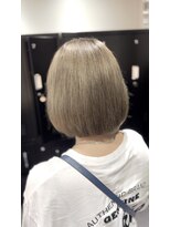 サロンドミルク 新百合ヶ丘店(salon de MiLK)&nbsp;ミルクティーベージュグレージュハイトーンダブルカラーインナー