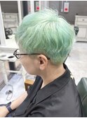 シルバーカラーツーブロックマッシュショート  ウルフハイライト