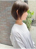 ショートボブ×オリーブベージュ【肥後橋】