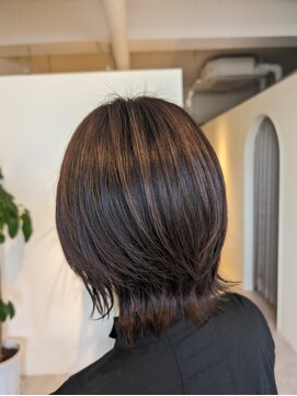 エム 門司店(EMU) 流行中ウルフカット