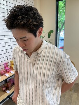 シフト(SHEEFT) ビジネスカジュアル スパイキーショート オーガニックカラー暗髪