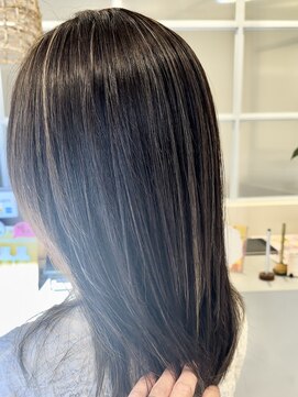 コノアラボ 守谷店(Conoah labo) 白髪ぼかしハイライト/脱白髪染め/イメチェン/こなれミディ