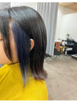 テーラヘアー 公津の杜店(TELA HAIR) イヤリングカラーネイビー【TELA HAIR公津の杜】