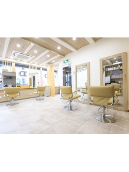 アットホームなサロン♪一人ひとりの時間を大切にどんな悩みも納得いくまでじっくり相談可能です◎