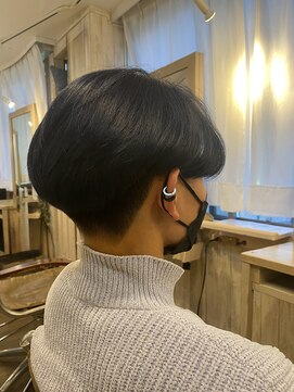 ゴエン(goen hair lounge) センターパート×曲がる矯正